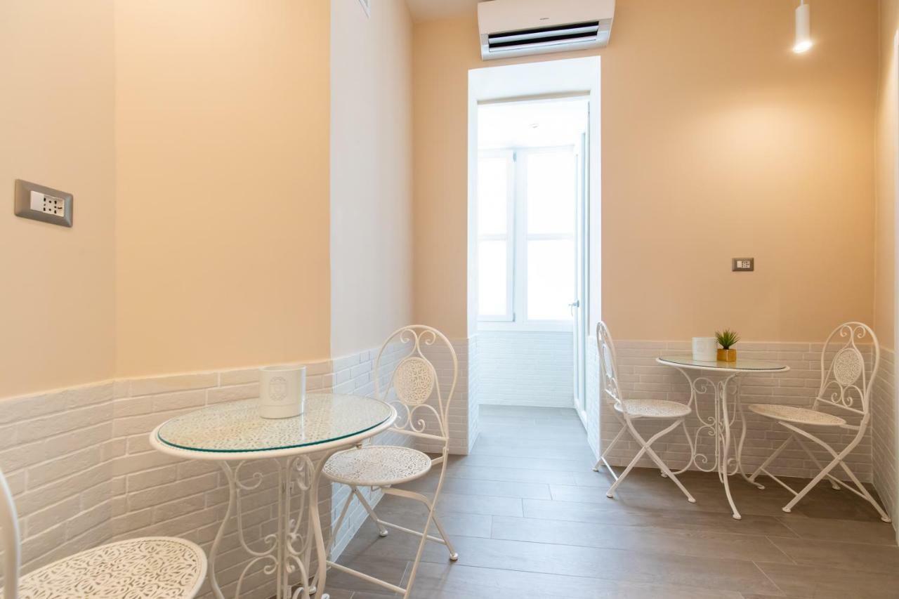 B&B Napoli Holidays المظهر الخارجي الصورة